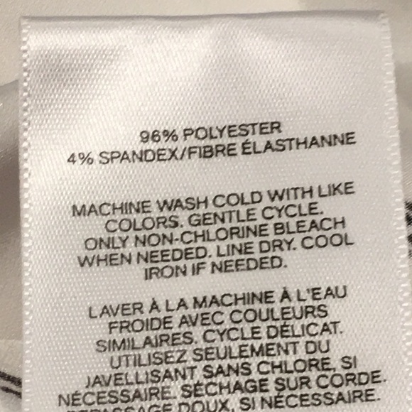 Express | Short Sleeve Blouse - Picture 7 of 8